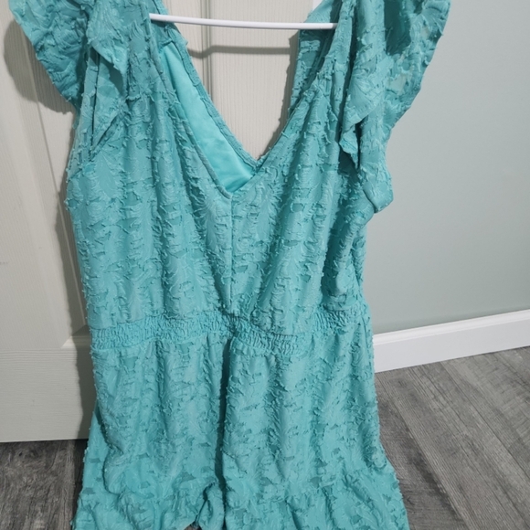 LC Lauren Conrad Aqua Textured Outfit - Picture 1 of 2
